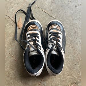 Baseball cleats, toddler size 9